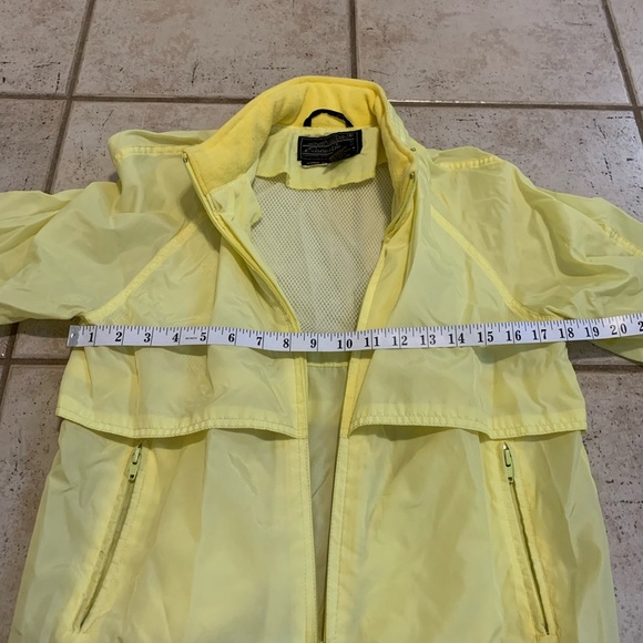 Vintage Eddie Bauer Expedition Outfitter Women's Yellow Windbreaker Size S - Picture 2 of 8